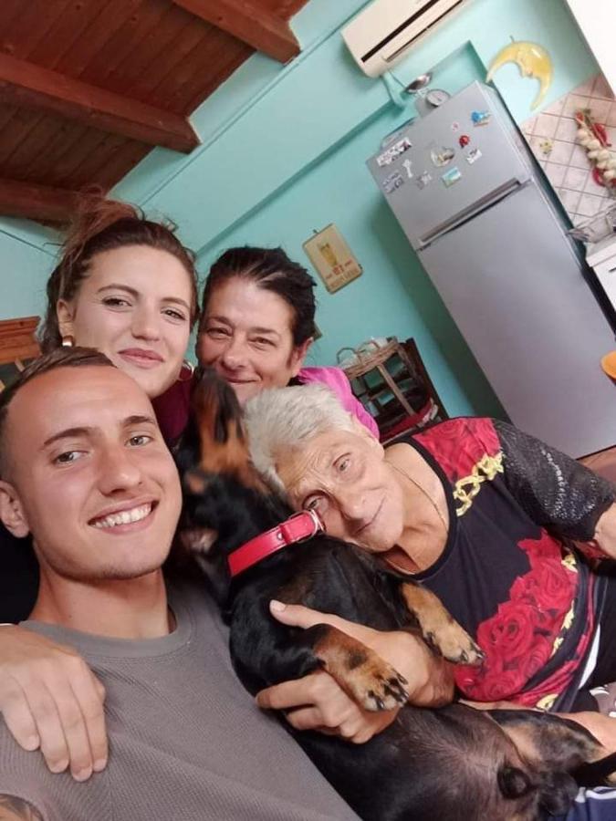 Casa Vacanza Zia Ersilia Rotondi Kültér fotó
