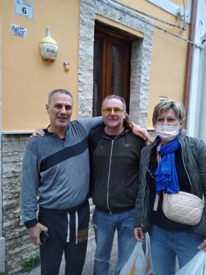Casa Vacanza Zia Ersilia Rotondi Kültér fotó